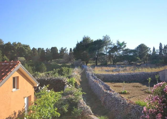 아파트 With Wifi Ilovik, Losinj - 8078 Ilovik